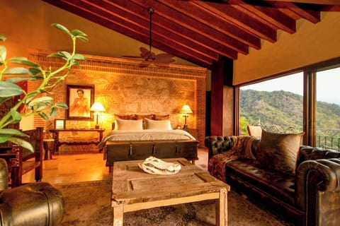 Puerto Vallarta Luxury Villa w/ Chef & Ocean Views - Villa Roca Loro