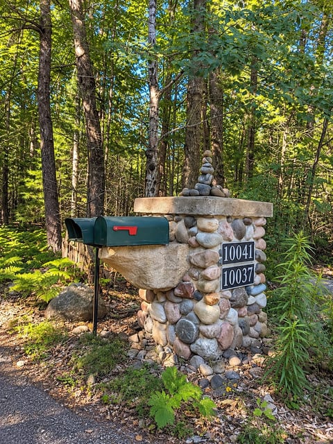 Stone mailbox.  You are here!