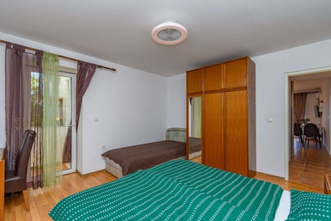 Apartments Galo - Unit 379112-13