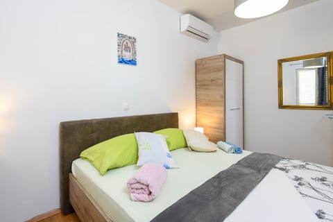 Apartments Apartments Sandra - Orebić - Unit 379114-13