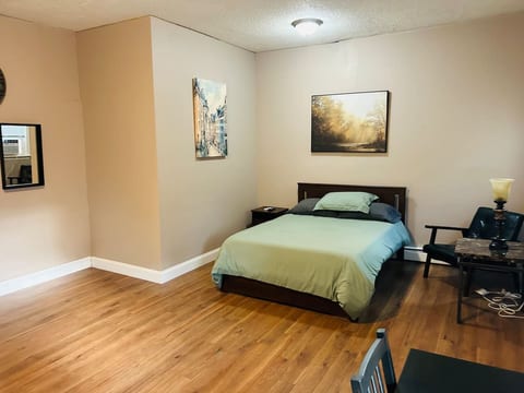 621M Studio suite near Whole Foods