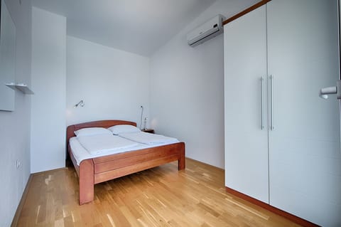 Apartments Luxury Near Sea - Unit 49818-61