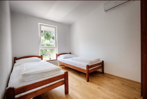 Apartments Luxury Near Sea - Unit 49819-61