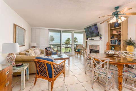 King & Prince Oceanfront South Villa