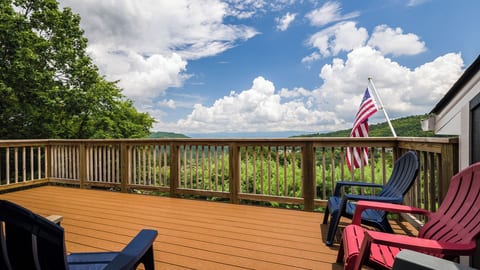 Lynx Lodge