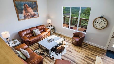 Lynx Lodge