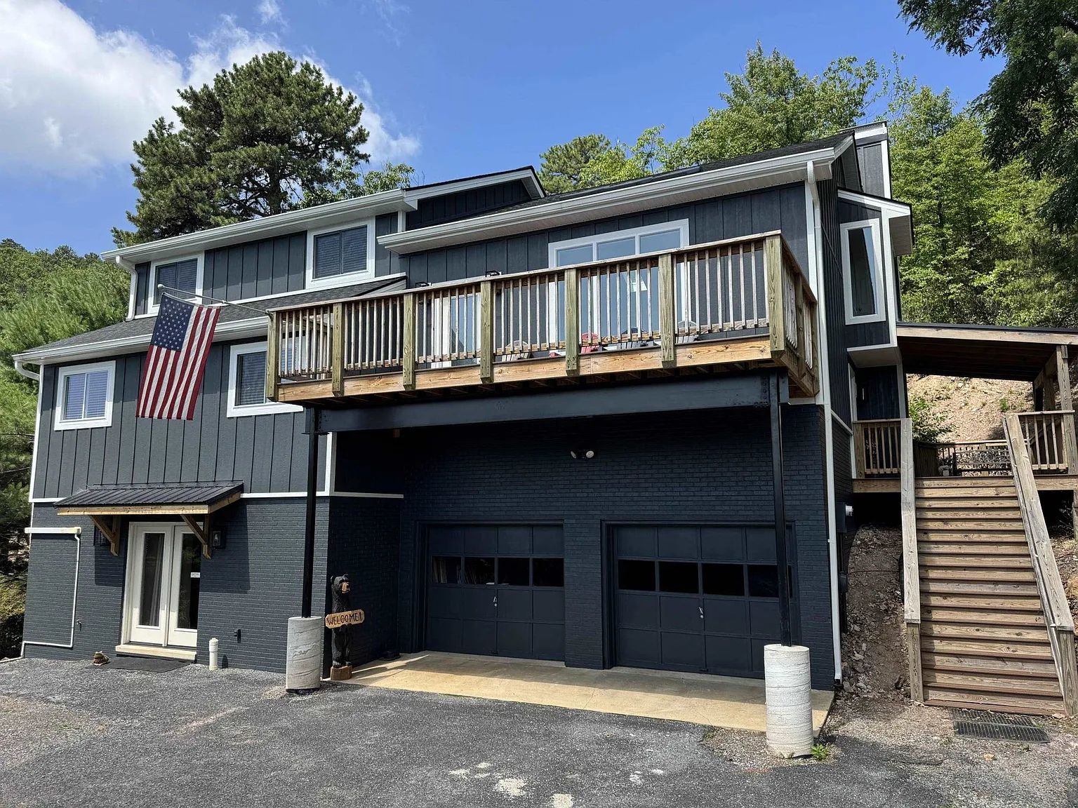Lynx Lodge