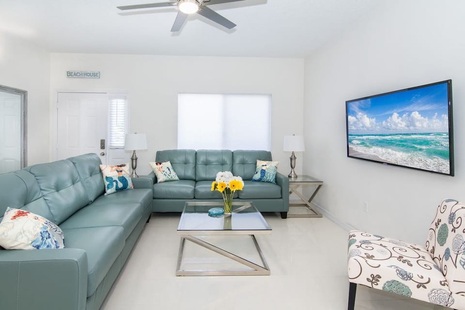 2 new leather couches 55 in samsung tv