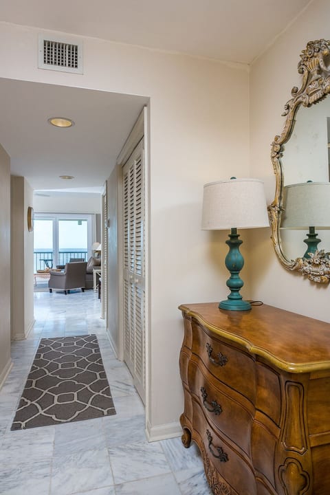 King & Prince Oceanfront North Villa