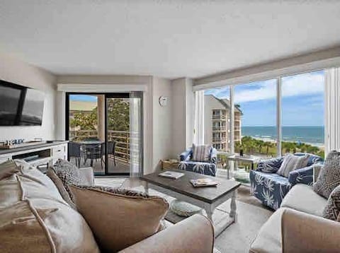 3424 Direct Ocean/Pool Views 2BR/2BA/Fitness/Pools image 1