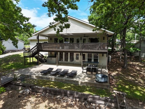 Duck Creek 4 Bedroom-3 Full Bath-3 King Bed- Boat Ramp - Sleeps 20