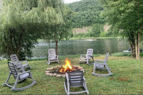 Sit back and enjoy the view! Firewood provided!