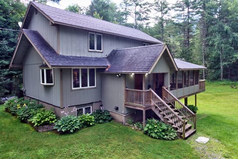 Magic Circle home-Private Hot Tub, Fire pit+ more!