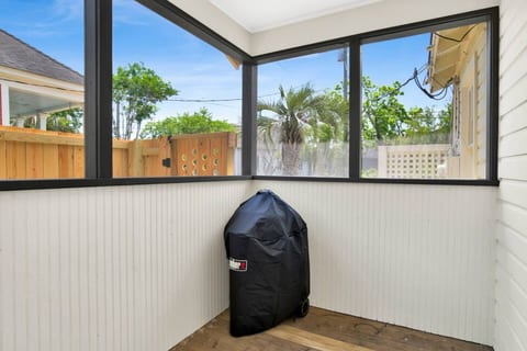 The Downtown Pearl Retreat