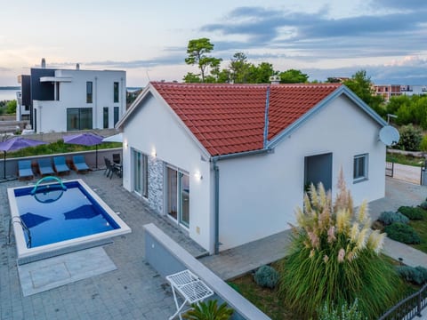 Villa Nicole in Strandnähe - Agentur TA Leut