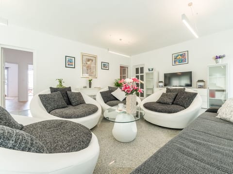 Villa Casa Nova Sabunike - von TA Leut Agency