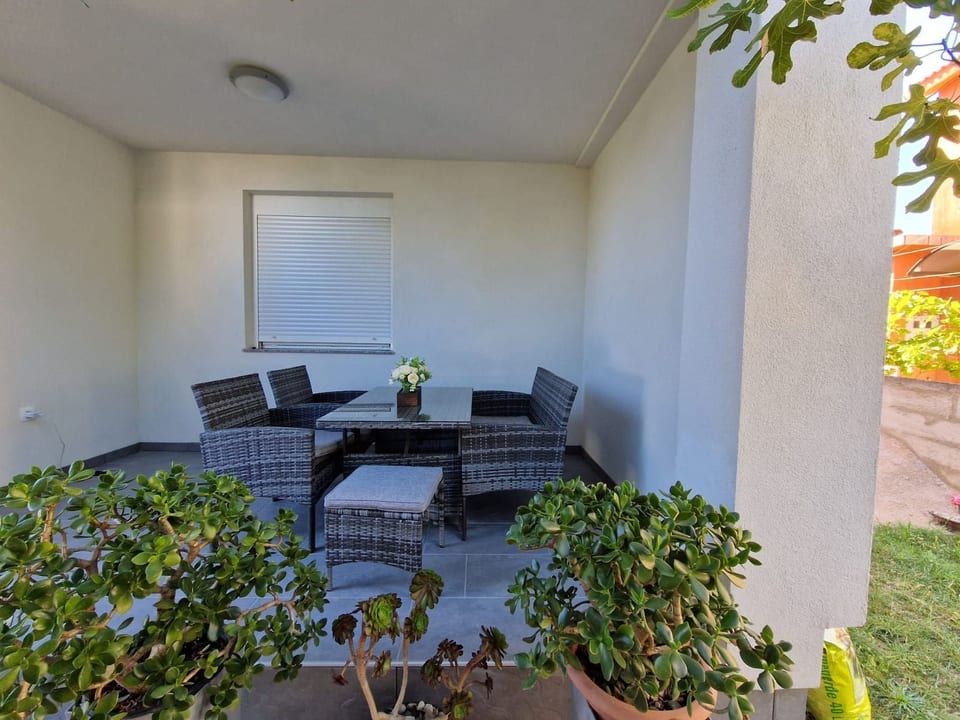 Wohnung Bela Vista in Vir - von TA Leut Agency - Vir