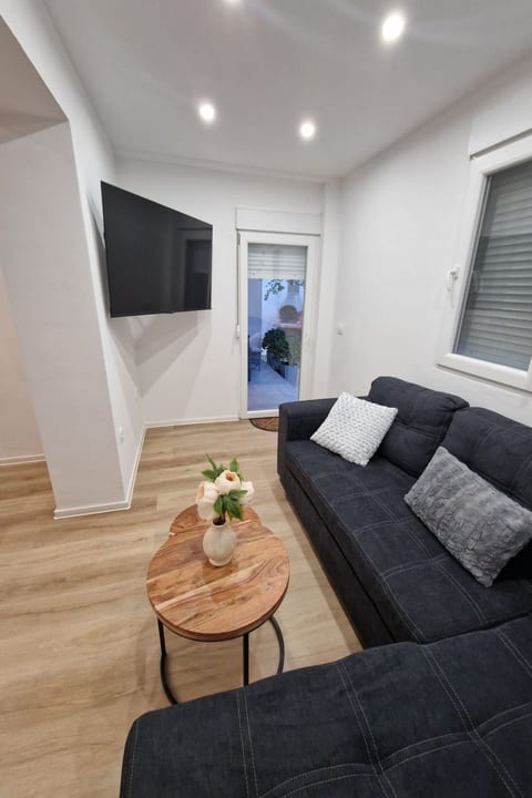 Wohnung Bela Vista in Vir - von TA Leut Agency