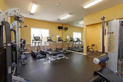 3BR Resort Home near Disney & Airport w/Pool & Gym