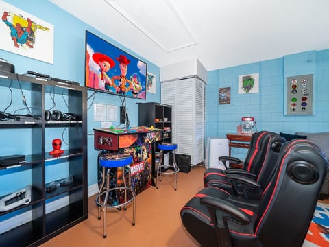 Moderne Villa mit Seeblick nur wenige Minuten von Disney entfernt