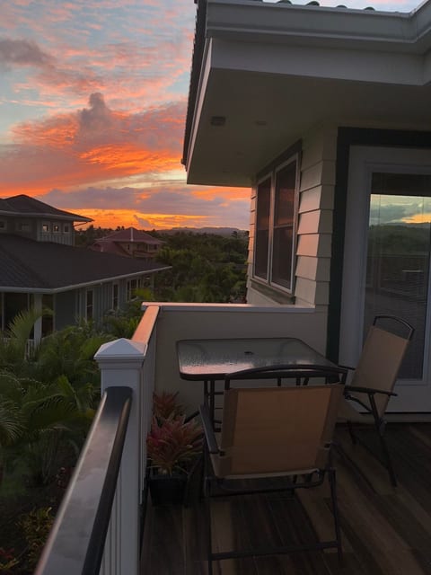 Beautiful Poipu Sunset Colors!