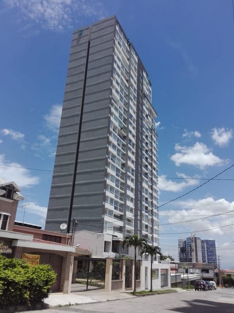 Building view/ Building view
