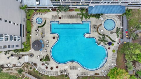Scenic View Condo Near Disney image 4