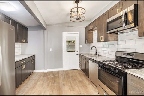 Stylish Loveland Retreat • Walk Downtown image 4