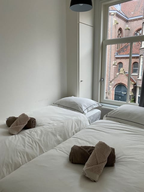Momo's Deluxe Apartment - De Pijp, Amsterdam image 5