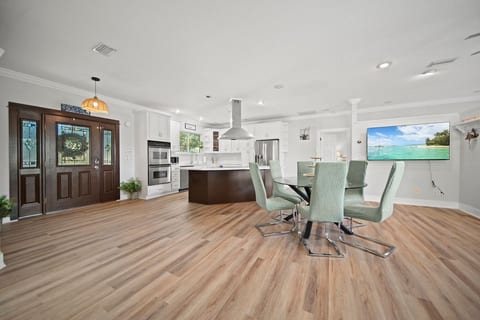 Beach House | Sleeps 14 + Game Room|Steps to Beach image 3