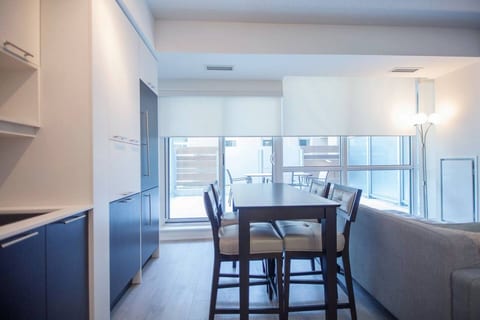 Downtown Toronto 1BR | Private Terrace