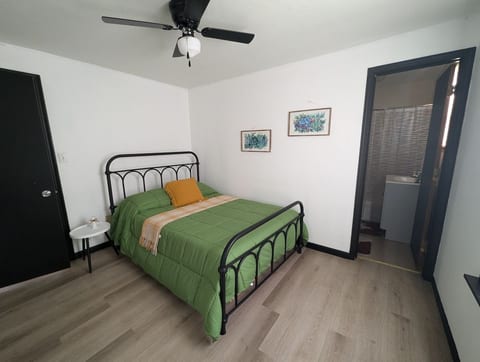 High Street Retreat-ElDo image 2