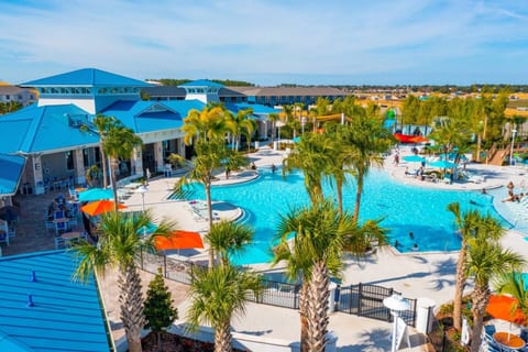Themed 5bd home w/ private Pool & Arcade in Resort