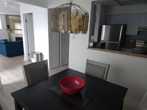 Downtown Executive 2-Bedroom Townhouse | Vancouver