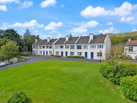 Lost: agenda Found: freedom @Mulranny Village
