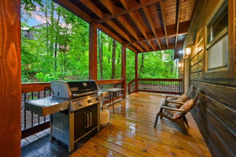 Pour Me - Luxury Cabin; Carter Mtn; Sleeps 12