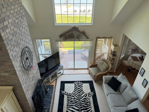 Chesapeake Bay Home | Private Beach Access