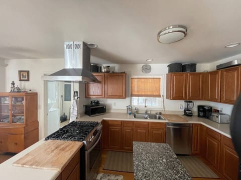Chesapeake Bay Home | Private Beach Access