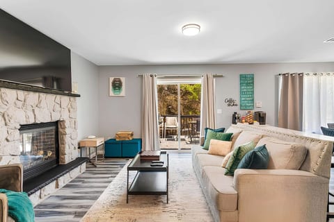 Emerald Lakes Retreat | Game Room and Firepit