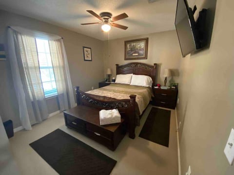 Cozy Cottage in Pensacola | 10 mins to Downtown