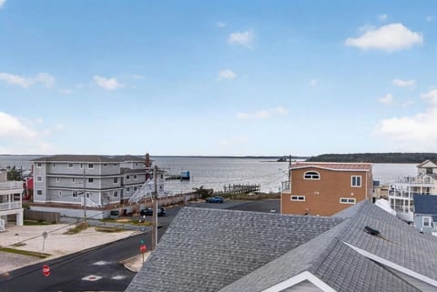 Scenic Rooftop Balcony with Bay Views