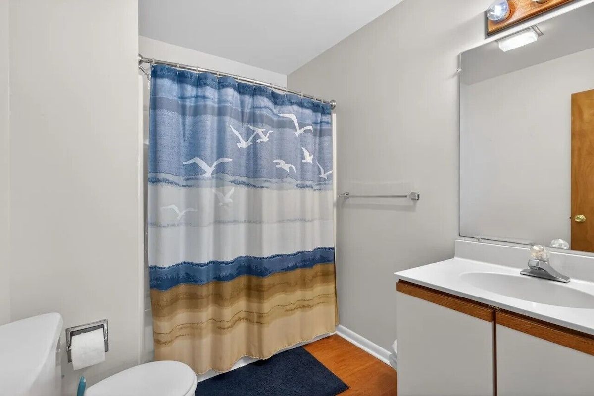 Main Level Full Bath