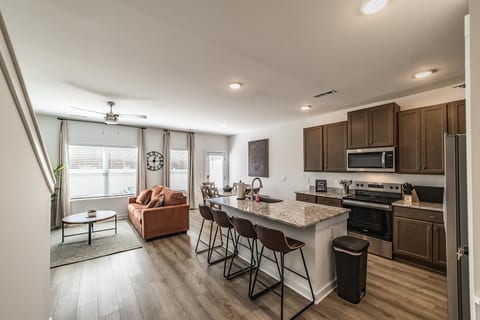 Discovery Landing • Huntsville 3BR Townhome, Patio