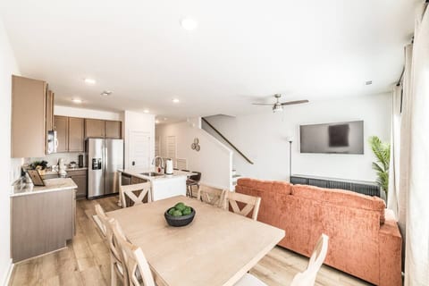 Discovery Landing • Huntsville 3BR Townhome, Patio