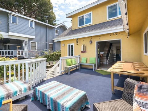 BeachPENTHOUSE/EntireRooftopLoft/VIEWS/Pool/HotTub image 5