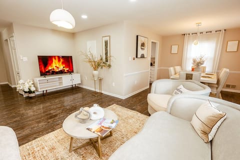Furnished 4BR Home | Workspace & Extended Stays image 5