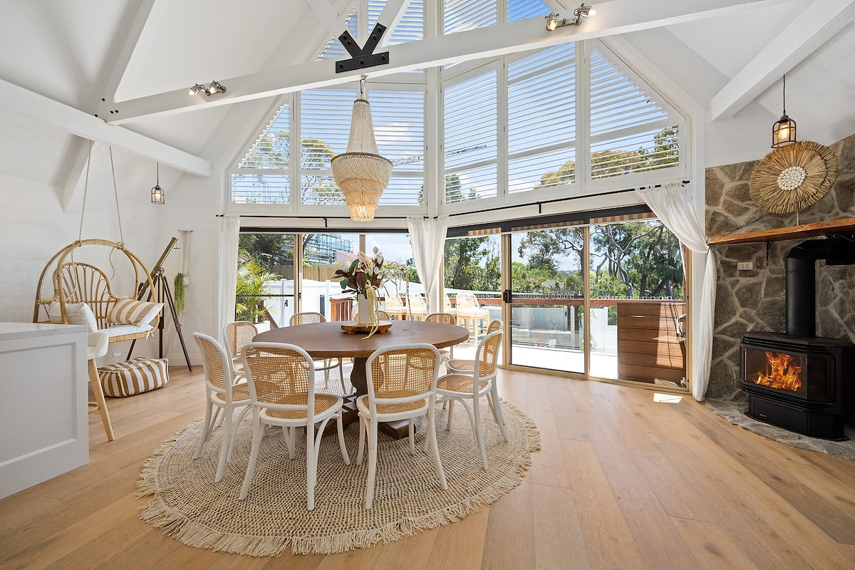 Freshie Pearl Retreat – Beachside Luxury & Sunsets