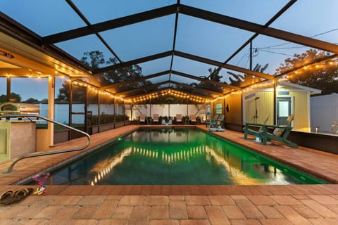 The twilight is beautiful with no bugs and lots of time to have a night swim.