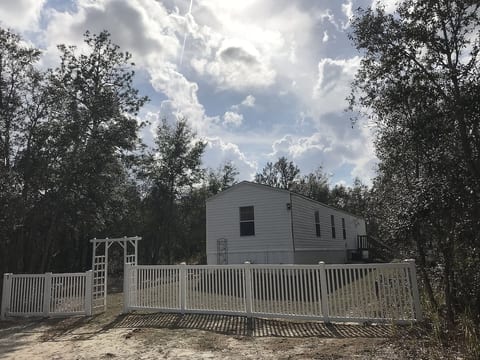 Enjoy our getaway nestled on wooded acreage near Rainbow Springs