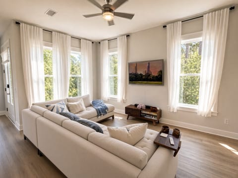 Longevity House In 30A Area | Eco Living | Private